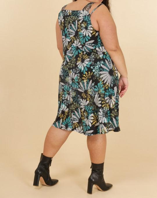 ROBE A BRETELLES IMPRIMEE VERT 46/48