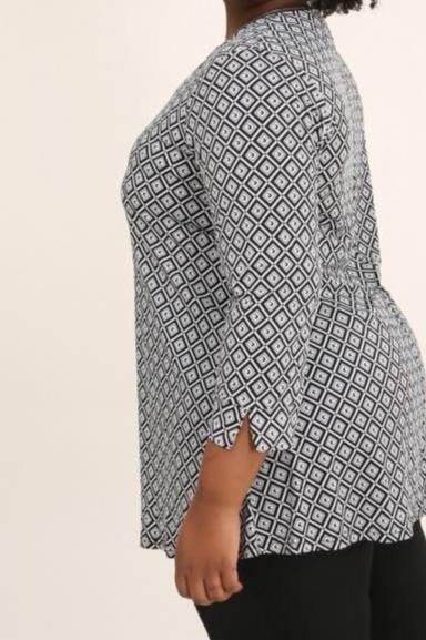 TUNIQUE IMPRIMEE GRIS/NOIRE 46/48
